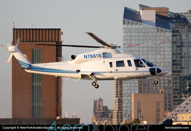 Photo of N7661S - PRIVATE Sikorsky S-76D at JRA on AeroXplorer Aviation Database