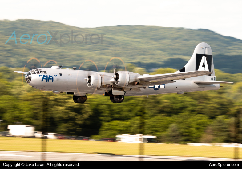 Photo of N4249 - PRIVATE Boeing B-29 SuperFortress at RDG on AeroXplorer Aviation Database