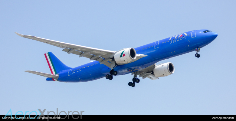 Photo of EI-HPA - ITA Airways Airbus A330-900 at YYZ on AeroXplorer Aviation Database