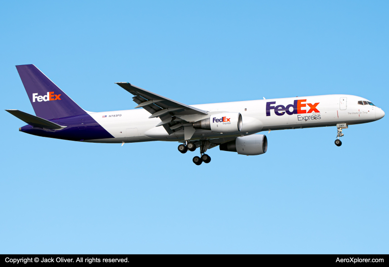 Photo of N783FD - FedEx Express Boeing 757-200 at JFK on AeroXplorer Aviation Database