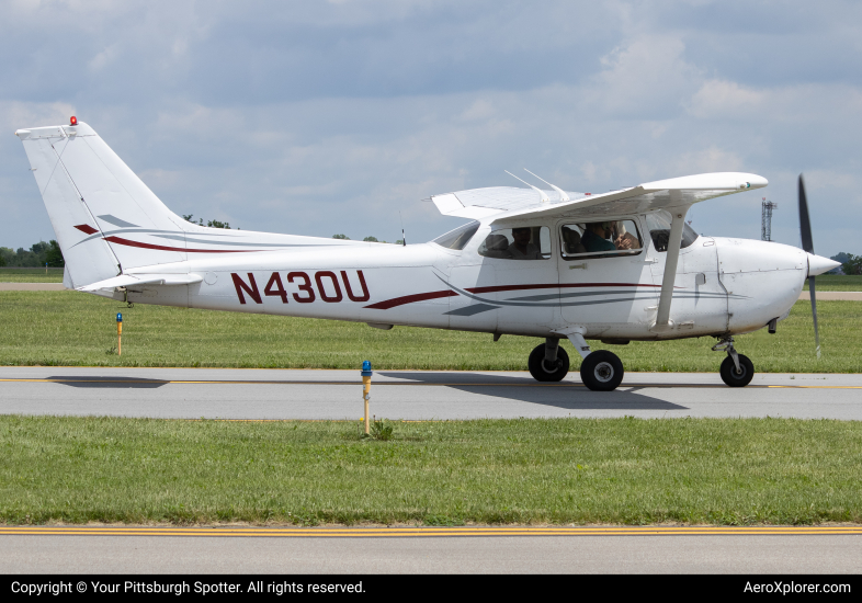 Photo of N430U - Pittsburgh Flight Training Cessna 172 at AGC on AeroXplorer Aviation Database