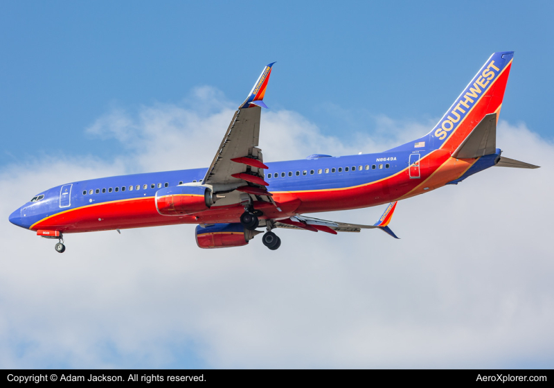 Photo of N8649A - Southwest Airlines Boeing 737-800 at BWI on AeroXplorer Aviation Database