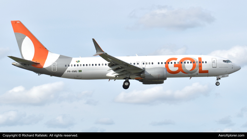 Photo of PR-XMU - GOL Linhas Aereas Boeing 737 MAX 8 at MIA on AeroXplorer Aviation Database