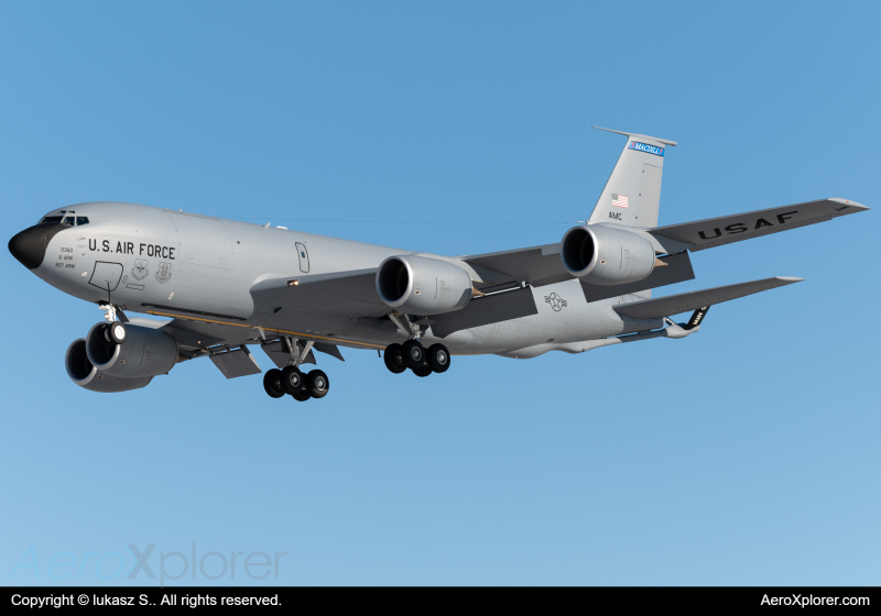 Photo of 60-0360 - USAF - United States Air Force Boeing KC-135 Stratotanker at PSM on AeroXplorer Aviation Database