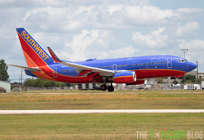 Photo of N237WN - Southwest Airlines Boeing 737-700 at SAT on AeroXplorer Aviation Database