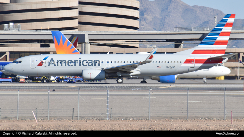 Photo of N997NN - American Airlines Boeing 737-800 at PHX on AeroXplorer Aviation Database