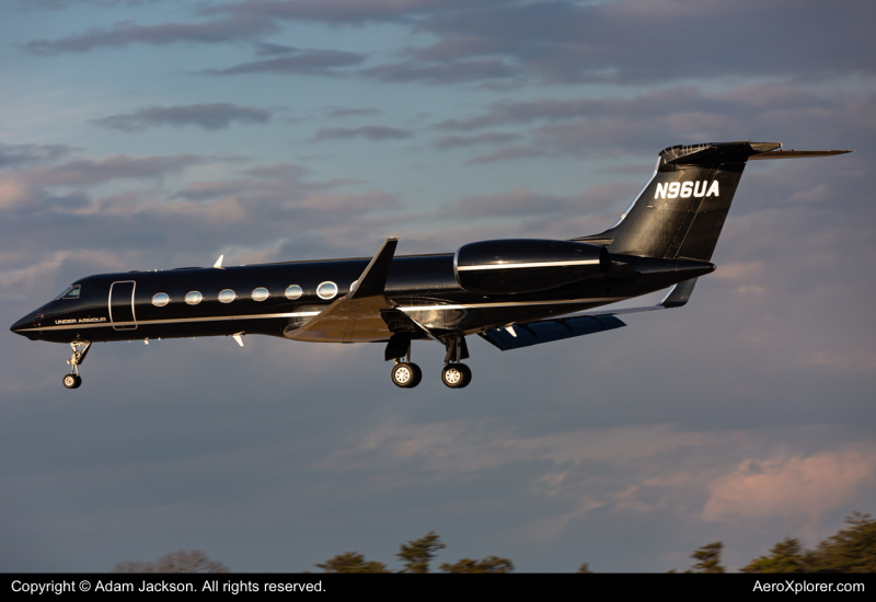 Photo of N96UA - Under Armour Gulfstream G550 at BWI on AeroXplorer Aviation Database