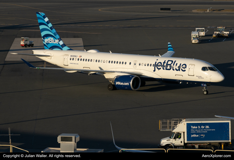 Photo of N3058J - JetBlue Airways Airbus A220-300 at BOS on AeroXplorer Aviation Database