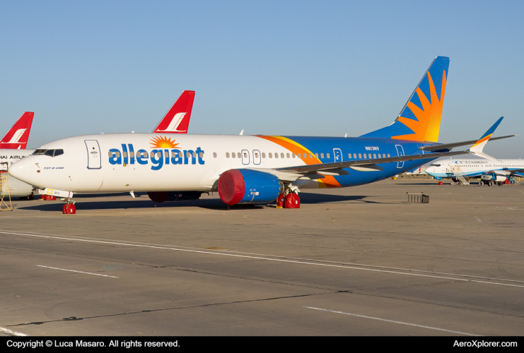 Photo of N813NV - Allegiant Air Boeing 737 MAX 8-200 at VCV on AeroXplorer Aviation Database