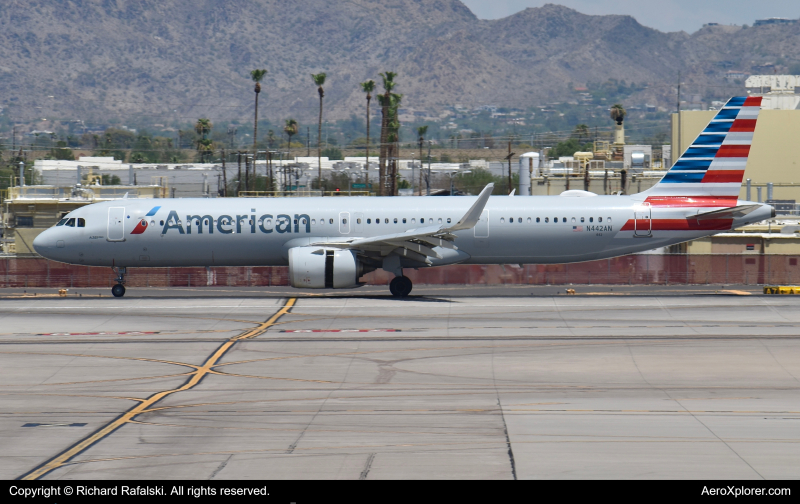 Photo of N442AN - American Airlines Airbus A321NEO at PHX on AeroXplorer Aviation Database