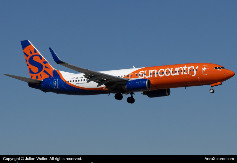 Photo of N841SY - Sun Country Airlines Boeing 737-800 at MIA on AeroXplorer Aviation Database