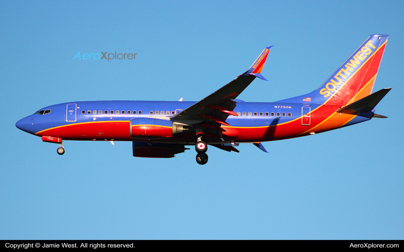 Photo of N7750A - Southwest Airlines Boeing 737-700 at SJC on AeroXplorer Aviation Database