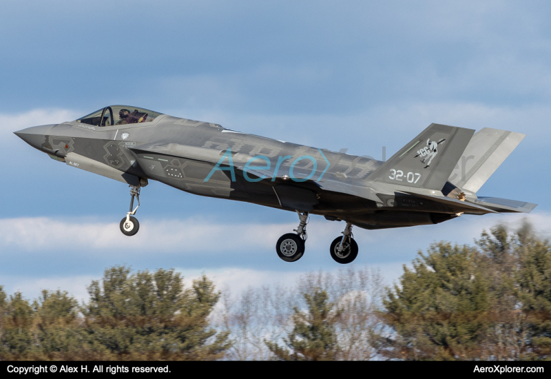 Photo of MM7357 - Italian Air Force Lockheed Martin F-35 Lightning at PSM on AeroXplorer Aviation Database