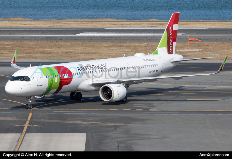 Photo of CS-TXF - TAP Air Portugal Airbus A321LR at bos on AeroXplorer Aviation Database