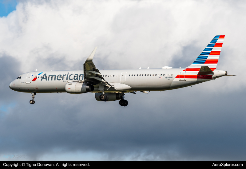Photo of N998AN - American Airlines Airbus A321-200 at TPA on AeroXplorer Aviation Database