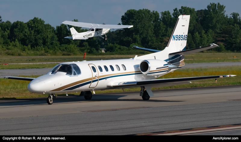 Photo of N989AB - PRIVATE Cessna 550 Citation Bravo at PDK on AeroXplorer Aviation Database