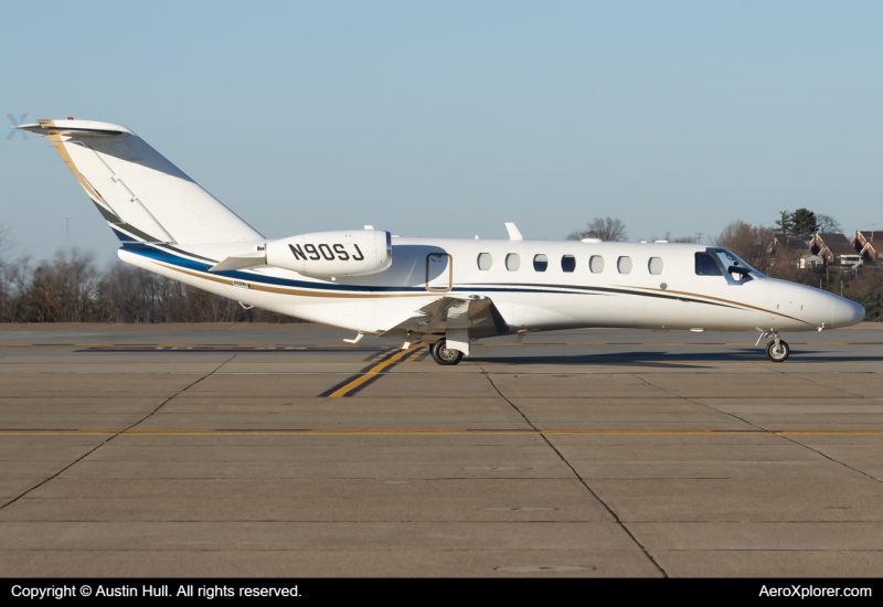 Photo of N90SJ - PRIVATE  Cessna Citation CJ4 at AGC on AeroXplorer Aviation Database