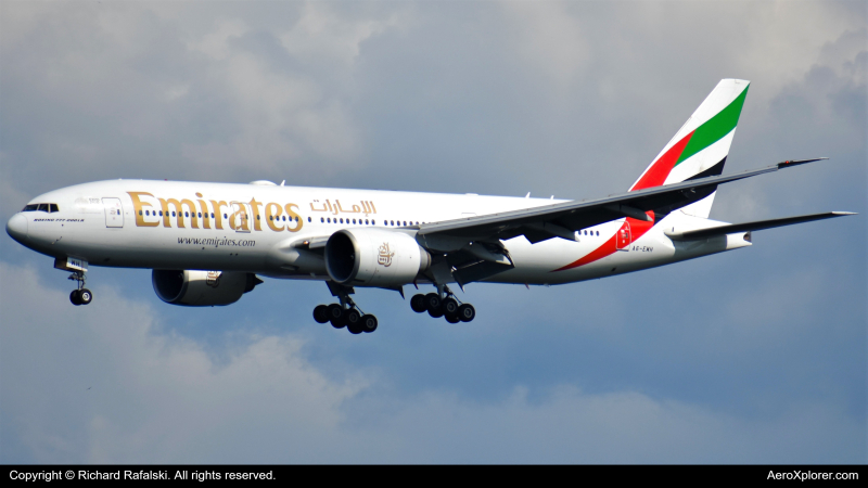Photo of A6-EWH - Emirates Boeing 777-200LR at MCO on AeroXplorer Aviation Database