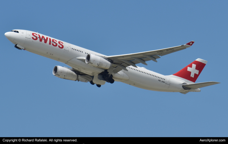 Photo of HB-JHH - Swiss International Air Lines Airbus A330-300 at ORD on AeroXplorer Aviation Database