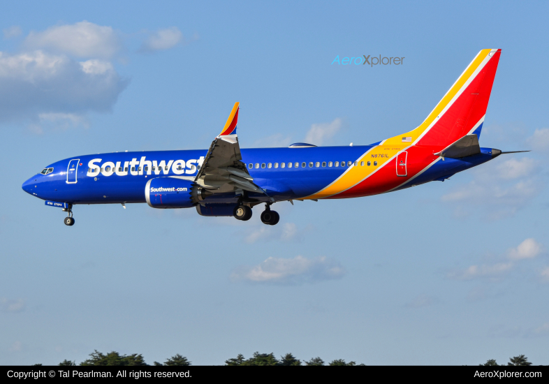 Photo of N8761L - Southwest Airlines Boeing 737 MAX 8 at BWI on AeroXplorer Aviation Database