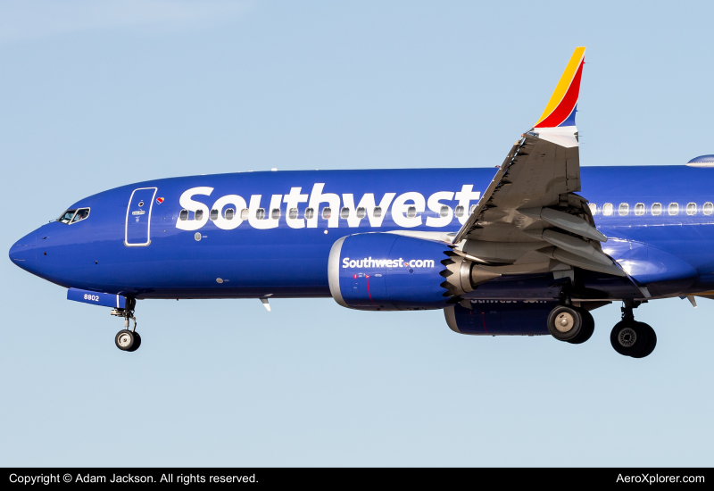 Photo of N8802Q - Southwest Airlines Boeing 737 MAX 8 at BWI on AeroXplorer Aviation Database