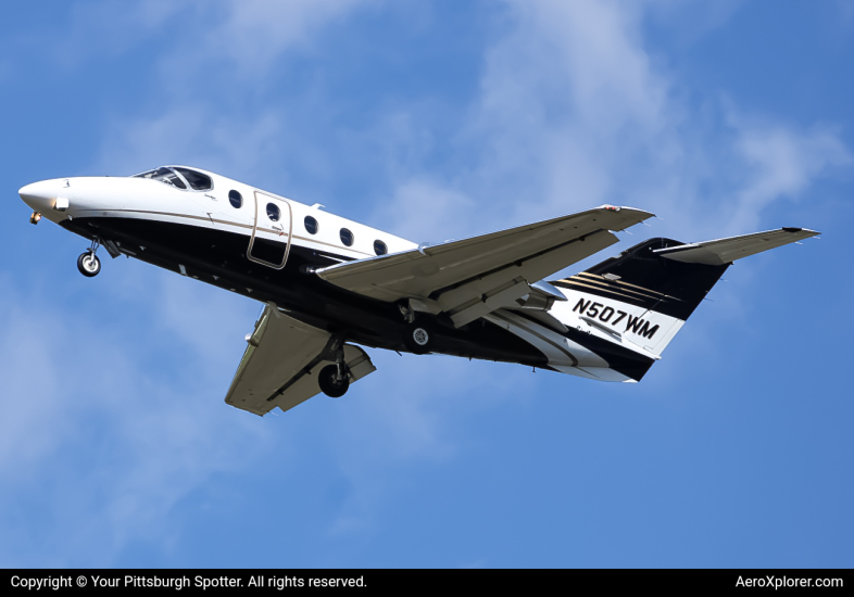 Photo of N507WM - PRIVATE  Beechcraft Hawker 400 at PIT on AeroXplorer Aviation Database