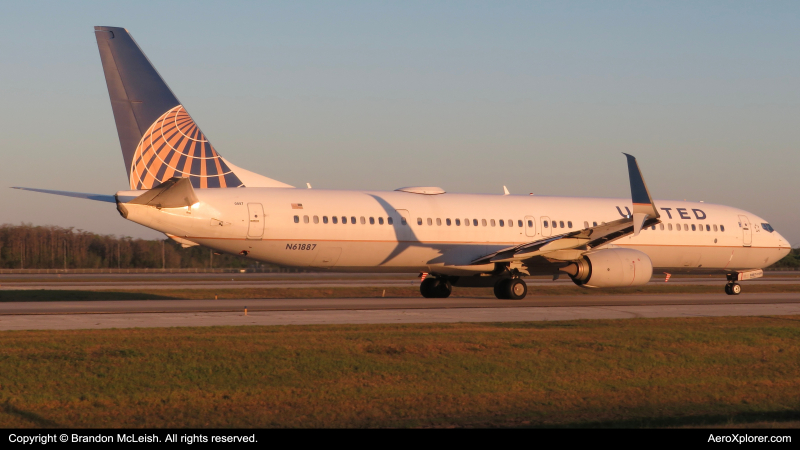 Photo of N61887 - United Airlines Boeing 737-900ER at MCO on AeroXplorer Aviation Database