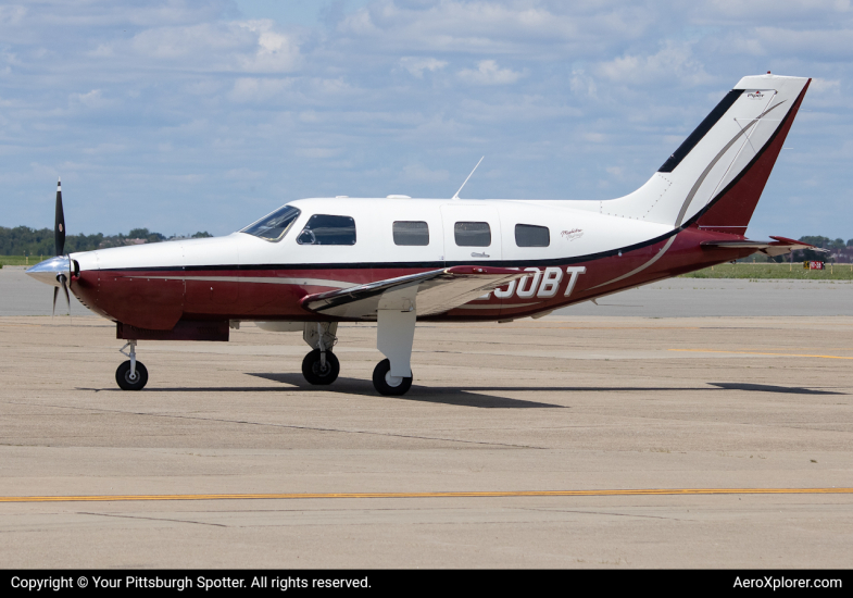 Photo of N250BT - Private  Piper PA-46 Malibu Mirage at AGC on AeroXplorer Aviation Database