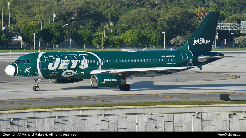 Photo of N746JB - JetBlue Airways Airbus A320 at FLL on AeroXplorer Aviation Database