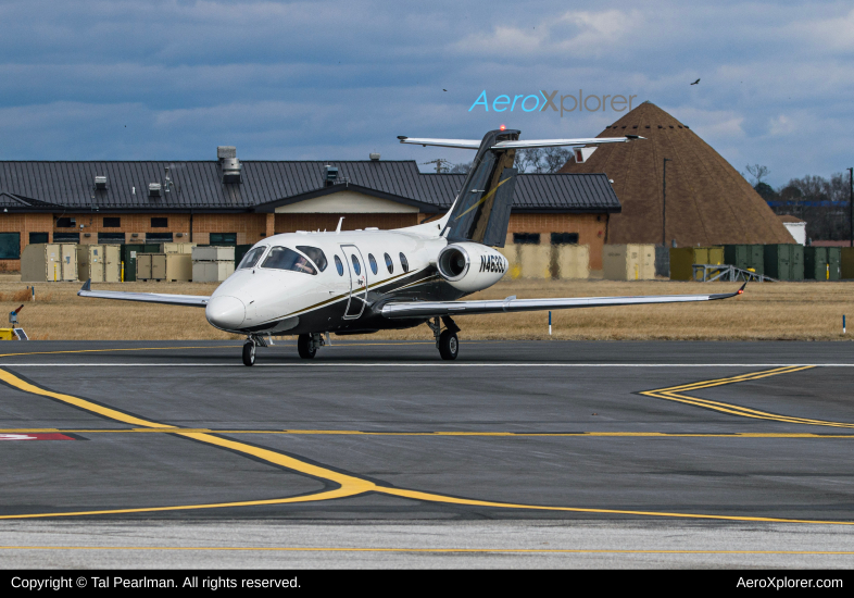 Photo of N463SJ - PRIVATE Hawker Beechcraft 400XP at MTN on AeroXplorer Aviation Database