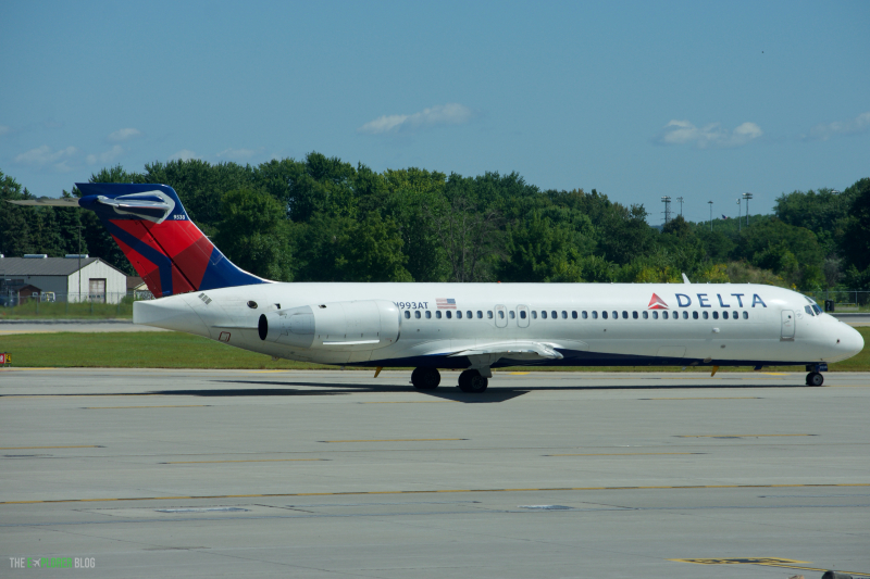 Photo of N993AT - Delta Airlines Boeing 717-200 at MSP on AeroXplorer Aviation Database