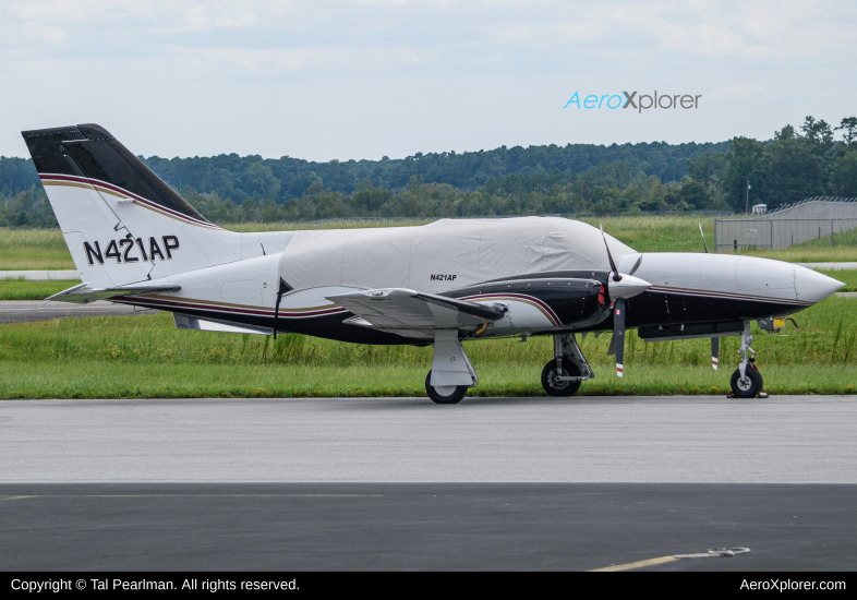 Photo of N421AP - PRIVATE Cessna 411 at EWN on AeroXplorer Aviation Database