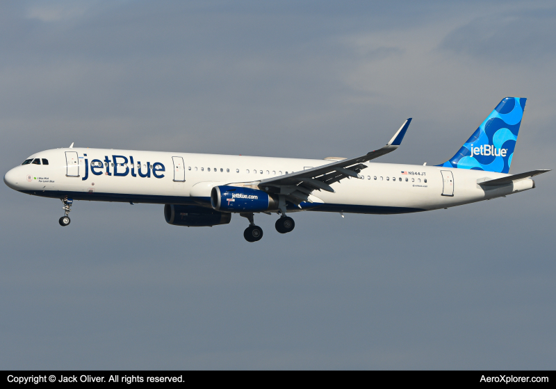 Photo of N944JT - JetBlue Airways Airbus A321-200 at LAX on AeroXplorer Aviation Database