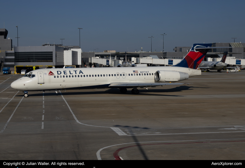 Photo of N977AT - Delta Airlines Boeing 717-200 at ATL on AeroXplorer Aviation Database