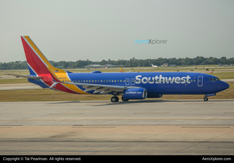 Photo of N8306H - Southwest Airlines Boeing 737-800 at HOU on AeroXplorer Aviation Database