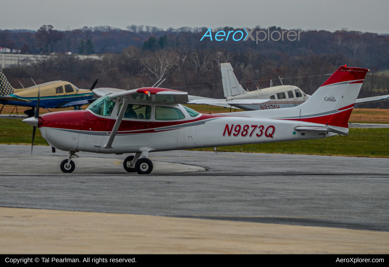 Photo of N9873Q - PRIVATE CESSNA 172 at FDK on AeroXplorer Aviation Database
