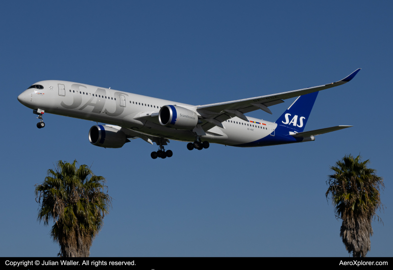 Photo of SE-RSE - Scandinavian Airlines Airbus A350-900 at LAX on AeroXplorer Aviation Database