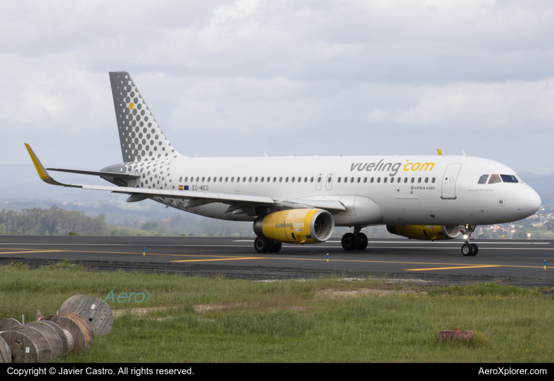 Photo of EC-MES - Vueling Airbus A320 at LCG on AeroXplorer Aviation Database