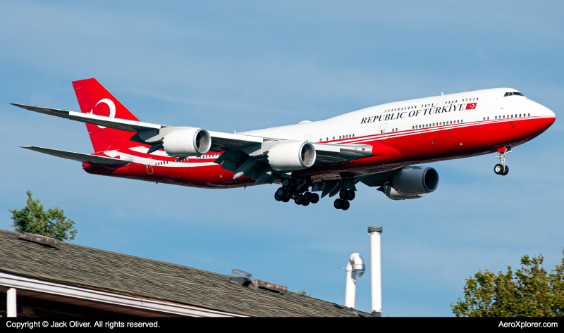 Photo of TC-TRK - Turkish Government Boeing 747-8i at JFK on AeroXplorer Aviation Database