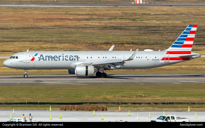 Photo of N433AN - American Airlines Airbus A321NEO at KIAH on AeroXplorer Aviation Database