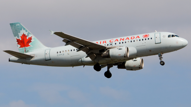 Photo of C-FYJI - Air Canada Airbus A320 at YYZ on AeroXplorer Aviation Database