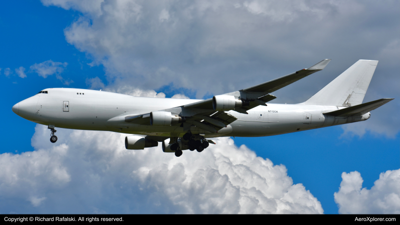 Photo of N713CK - Kalitta Air Boeing 747-400F at MCO on AeroXplorer Aviation Database
