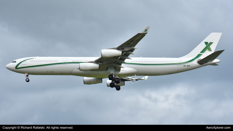 Photo of 9H-BIG - Air X Charter Airbus A340-300 at MCO on AeroXplorer Aviation Database