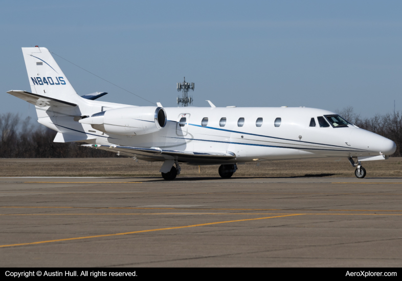 Photo of N840JS - PRIVATE Cessna 560XLS Citation Excel at AGC on AeroXplorer Aviation Database