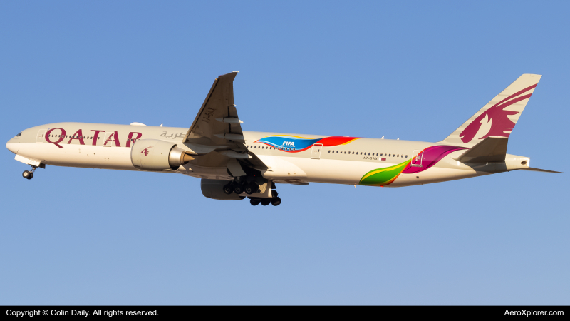 Photo of A7-BAX - Qatar Airways Boeing 777-300ER at CLT on AeroXplorer Aviation Database