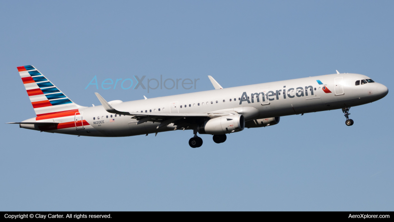 Photo of N120EE - American Airlines Airbus A321-200 at DCA on AeroXplorer Aviation Database