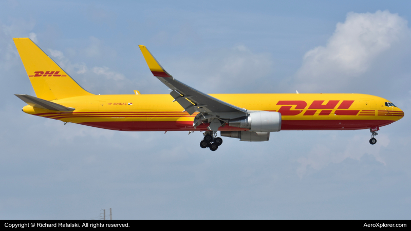 Photo of HP-3510DAE - DHL Boeing 767-300F at MIA on AeroXplorer Aviation Database