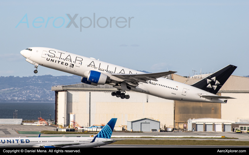Photo of N218UA - United Airlines Boeing 777-200 at SFO on AeroXplorer Aviation Database