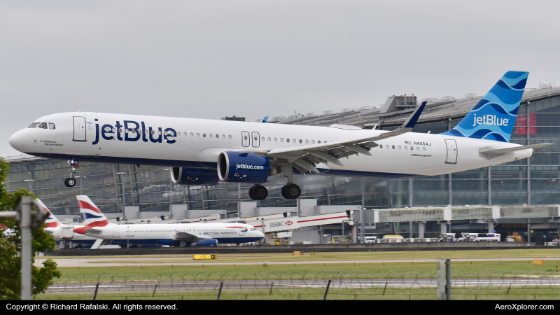 Photo of N4064J - JetBlue Airways Airbus A321LR at LHR on AeroXplorer Aviation Database