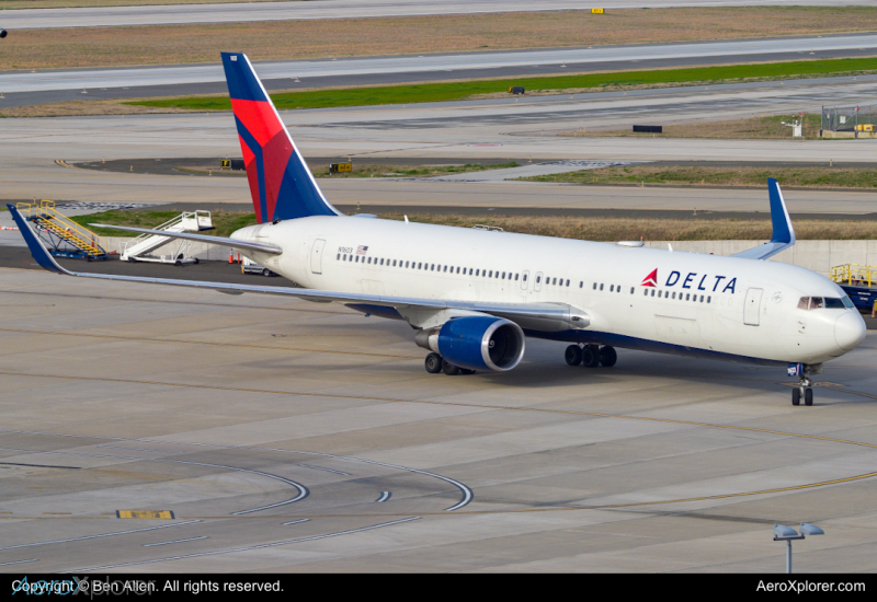 Photo of N1603 - Delta Airlines Boeing 767-300ER at RDU on AeroXplorer Aviation Database